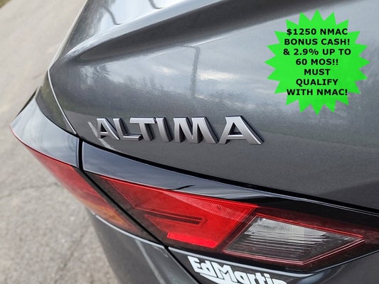 2024 Nissan Altima 2.5 SR in Indianapolis, IN - Ed Martin Nissan