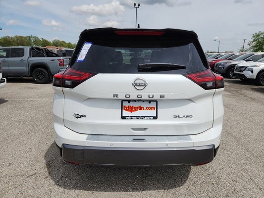 2024 Nissan Rogue SL in Indianapolis, IN - Ed Martin Nissan