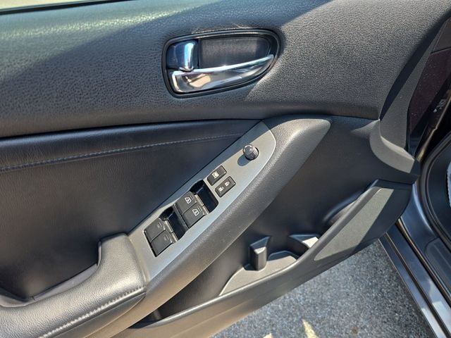 2011 Nissan Altima 3.5 SR