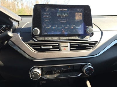 2025 Nissan Altima 2.5 SR