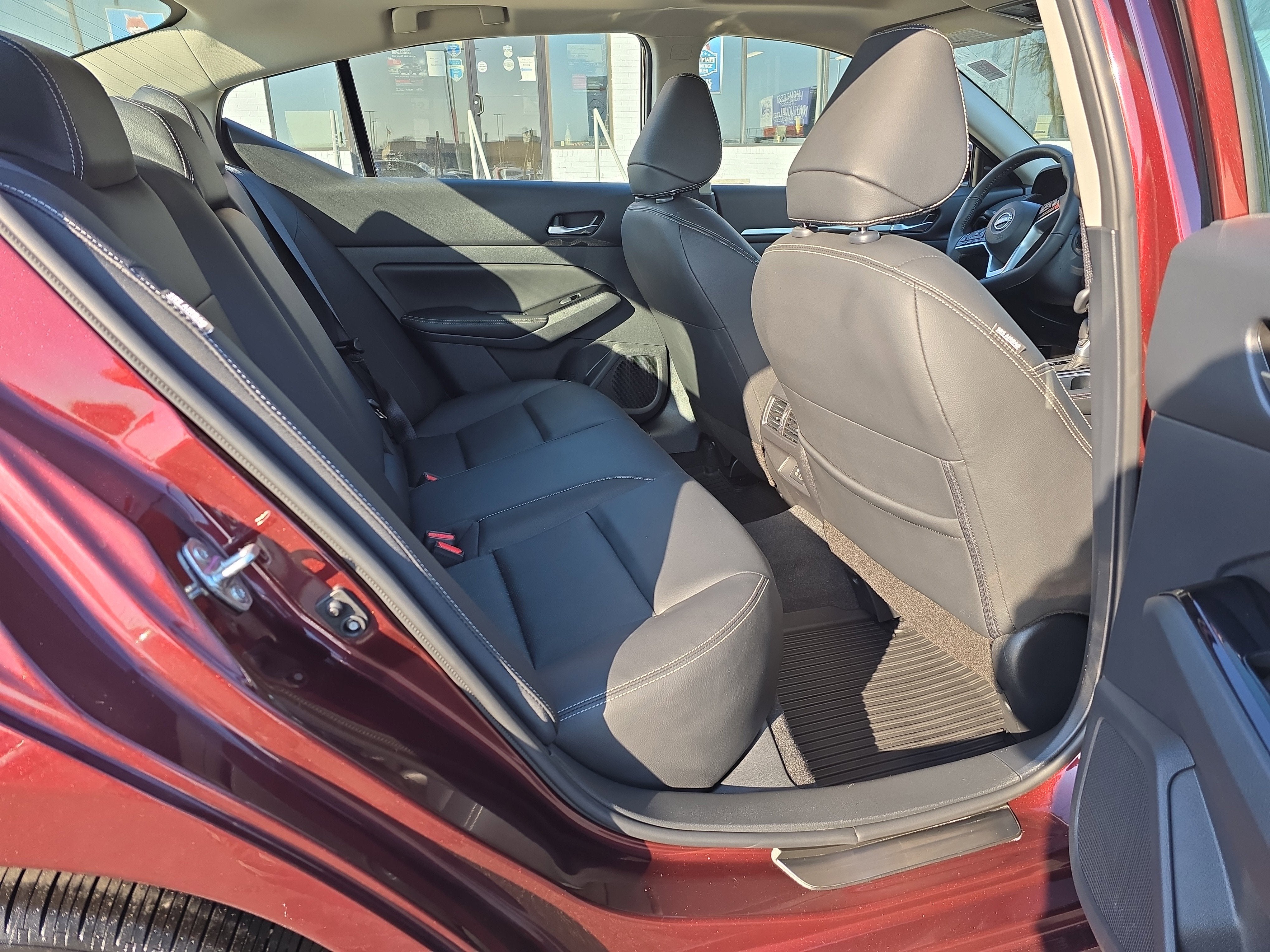 2025 Nissan Altima SL