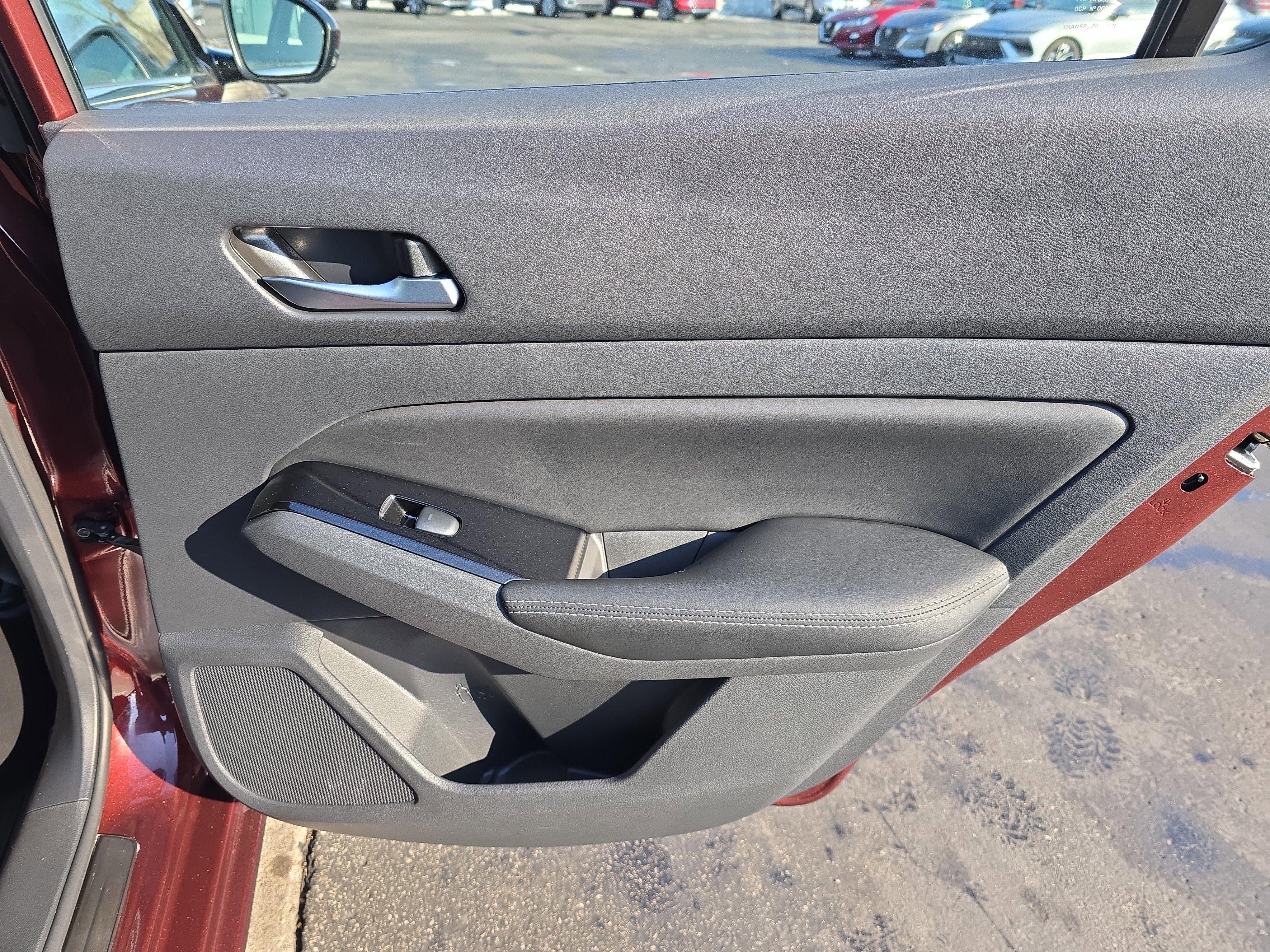 2025 Nissan Altima SL