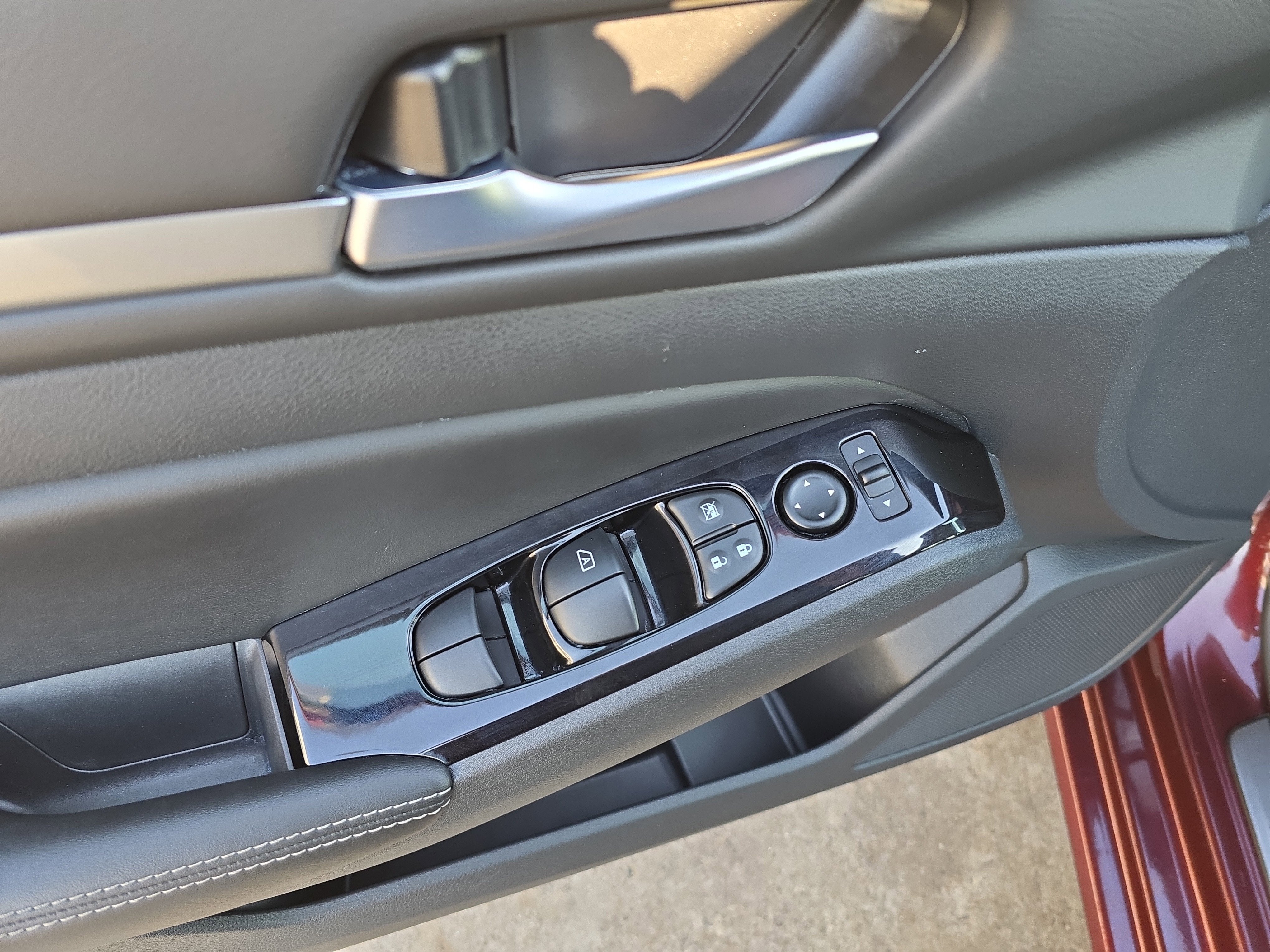 2025 Nissan Altima SL