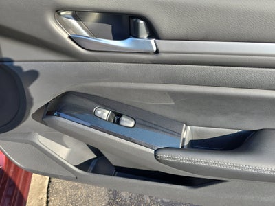 2025 Nissan Altima SL