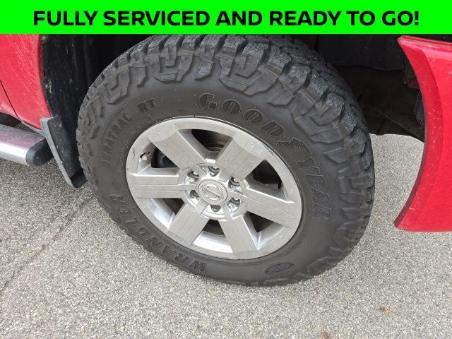 2012 Nissan Titan SV