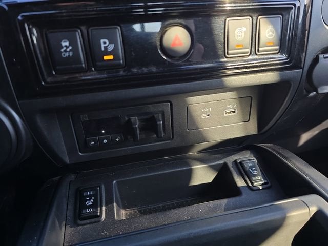 2023 Nissan Titan PRO-4X