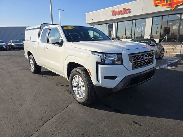 2022 Nissan Frontier SV