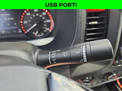 2023 Nissan Frontier PRO-4X PREMIUM