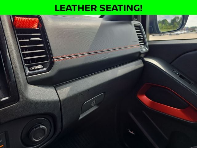 2023 Nissan Frontier PRO-4X PREMIUM