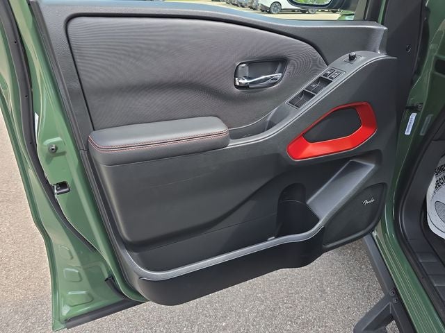 2023 Nissan Frontier PRO-4X PREMIUM