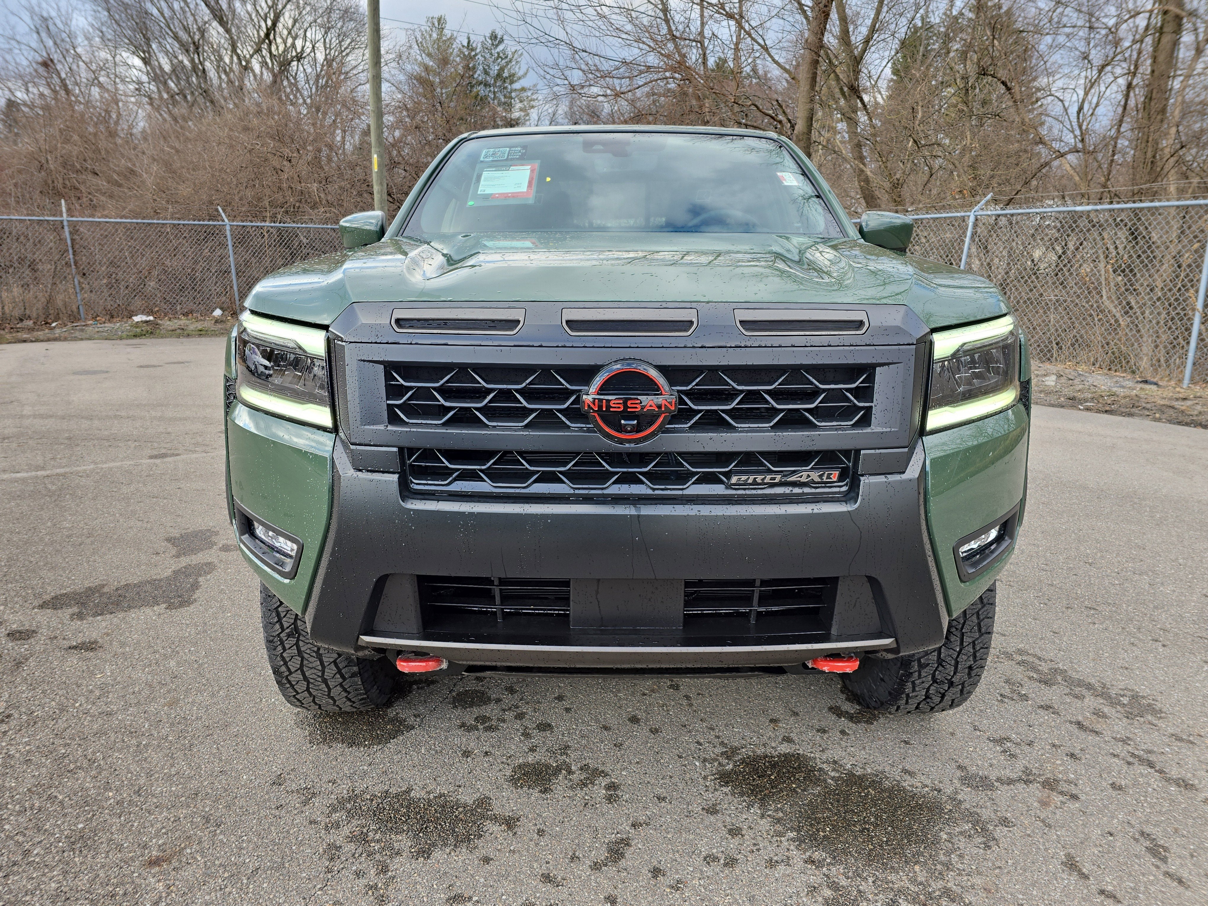 2026 Nissan Frontier PRO-4X with R Package