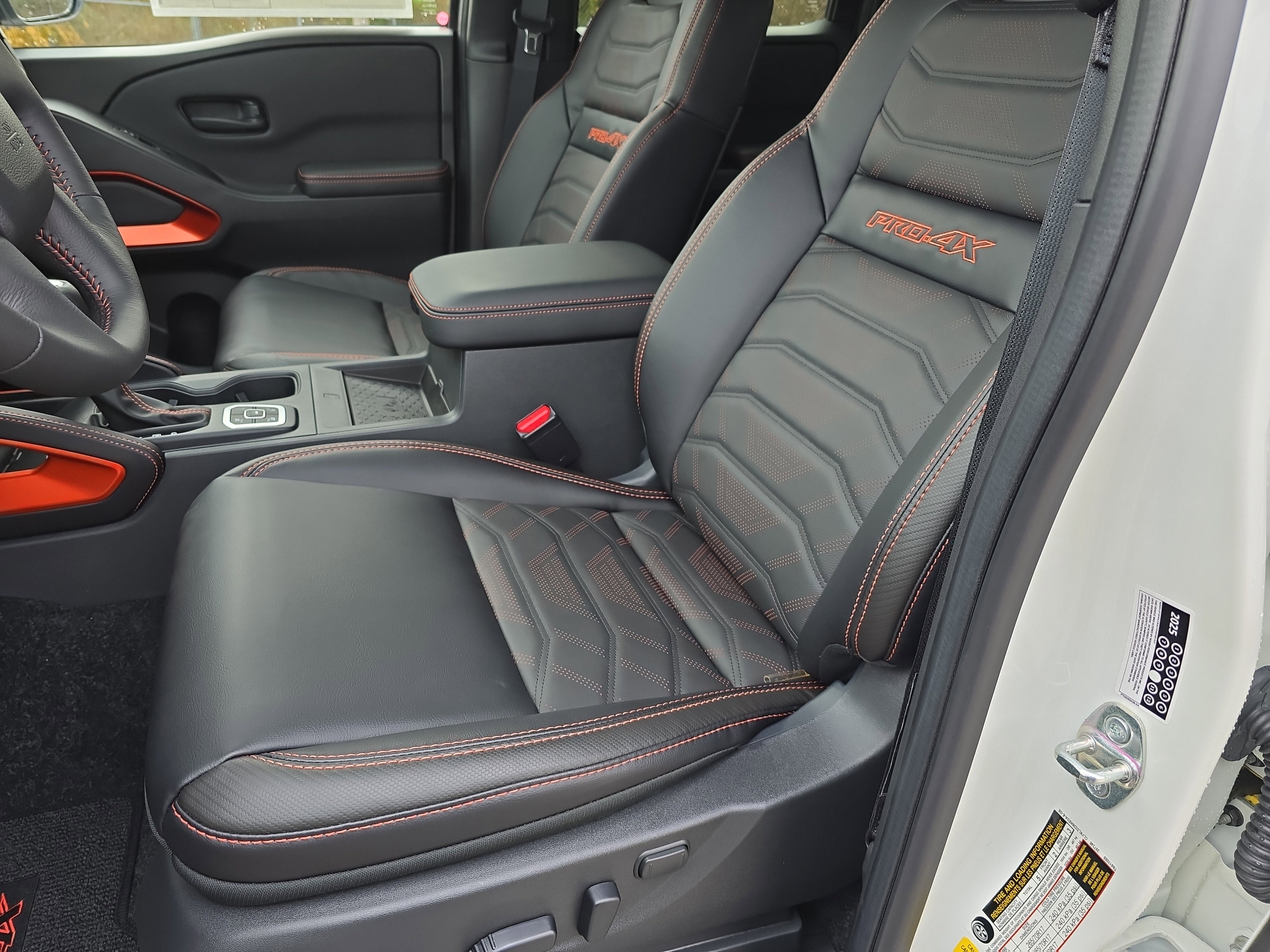 2026 Nissan Frontier PRO-4X with R Package