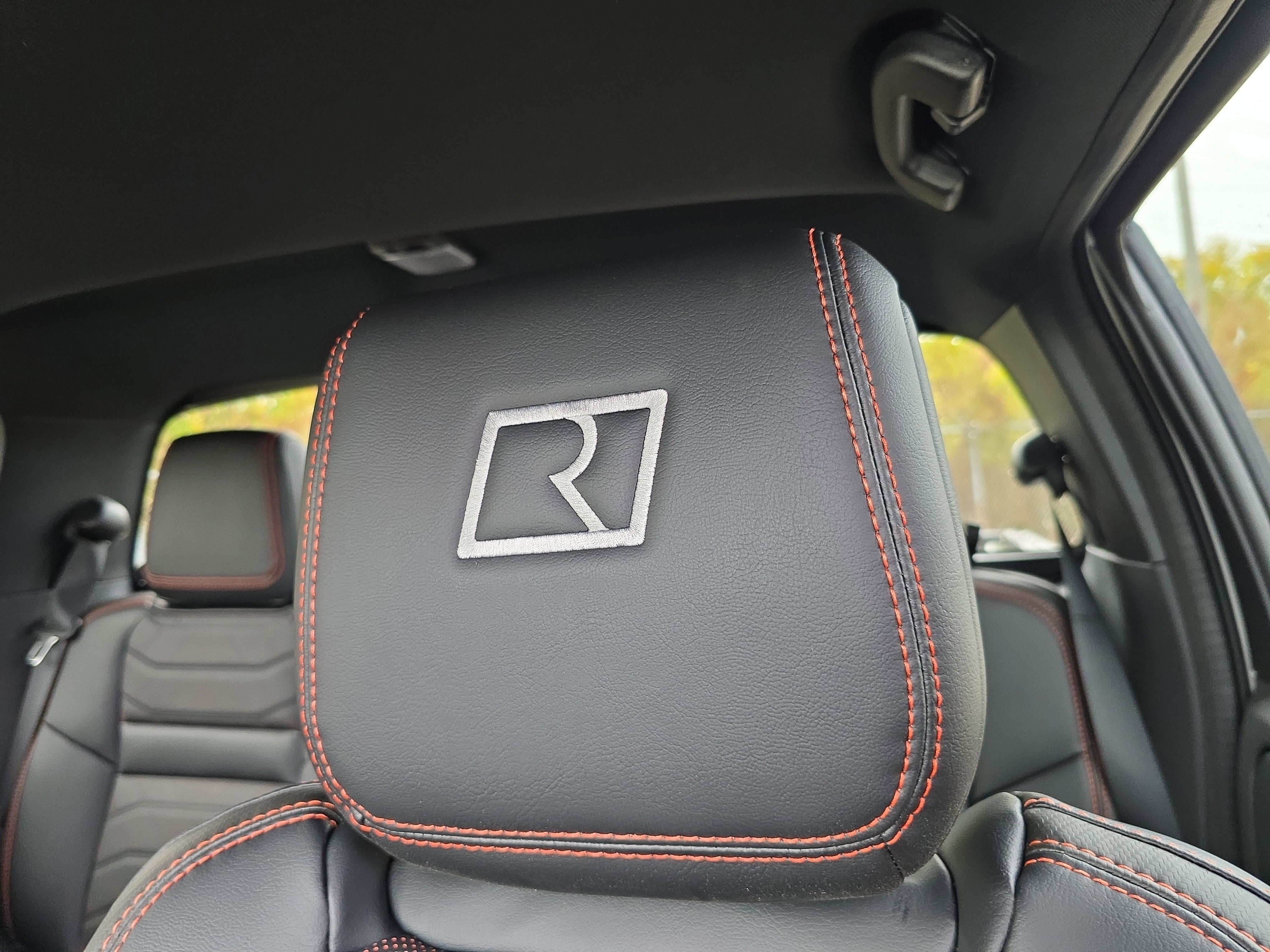 2026 Nissan Frontier PRO-4X with R Package