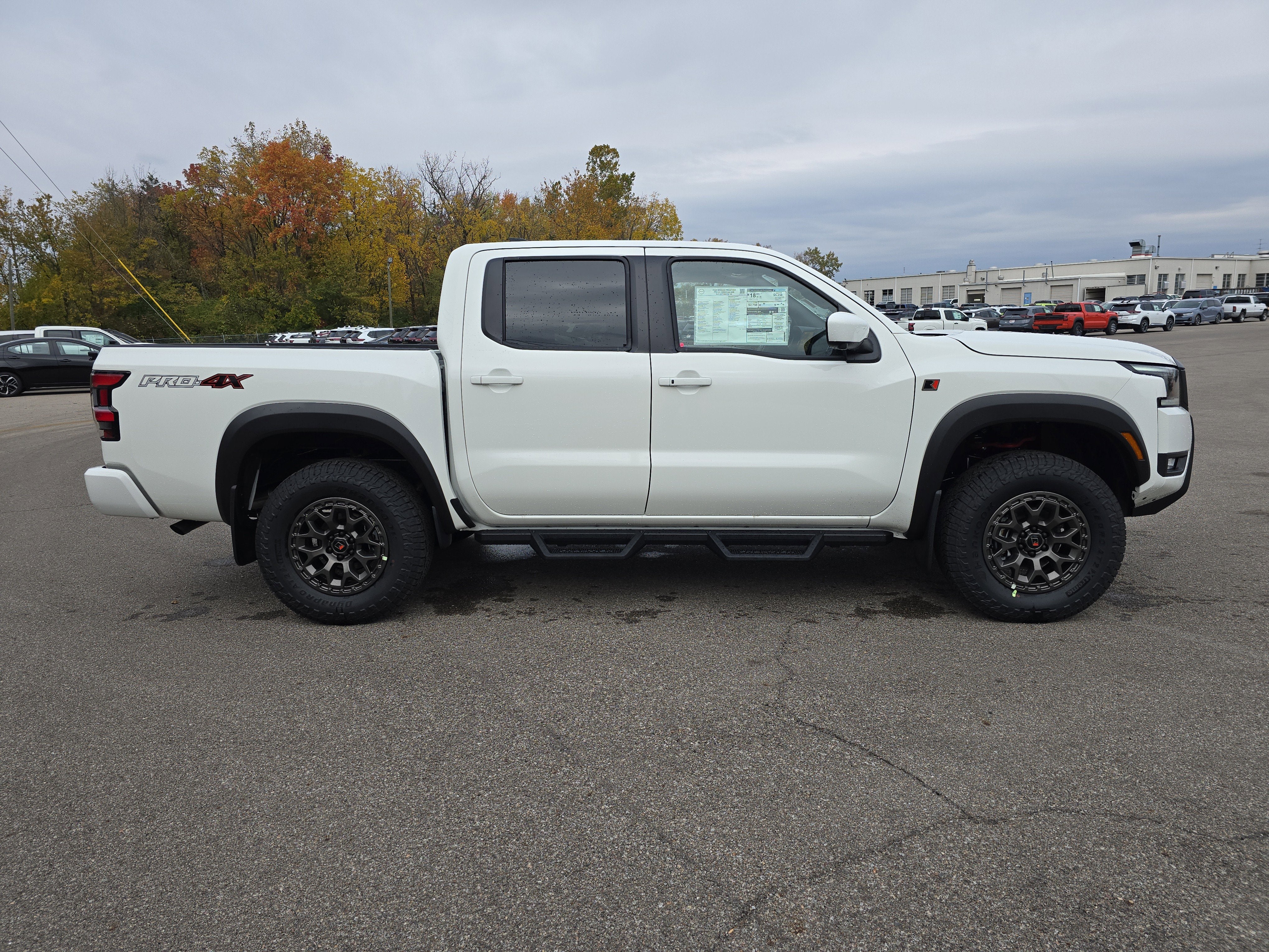 2026 Nissan Frontier PRO-4X with R Package