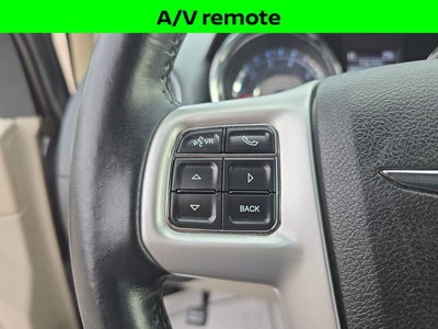 2014 Chrysler Town & Country Touring