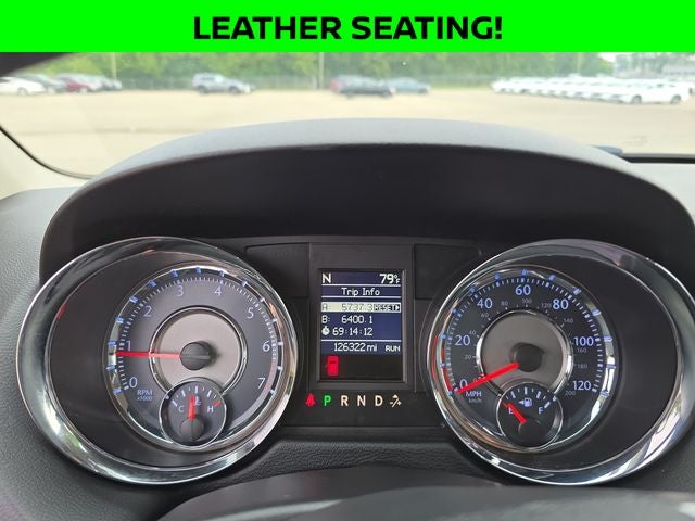 2014 Chrysler Town & Country Touring