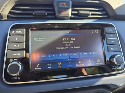 2025 Nissan Versa SV