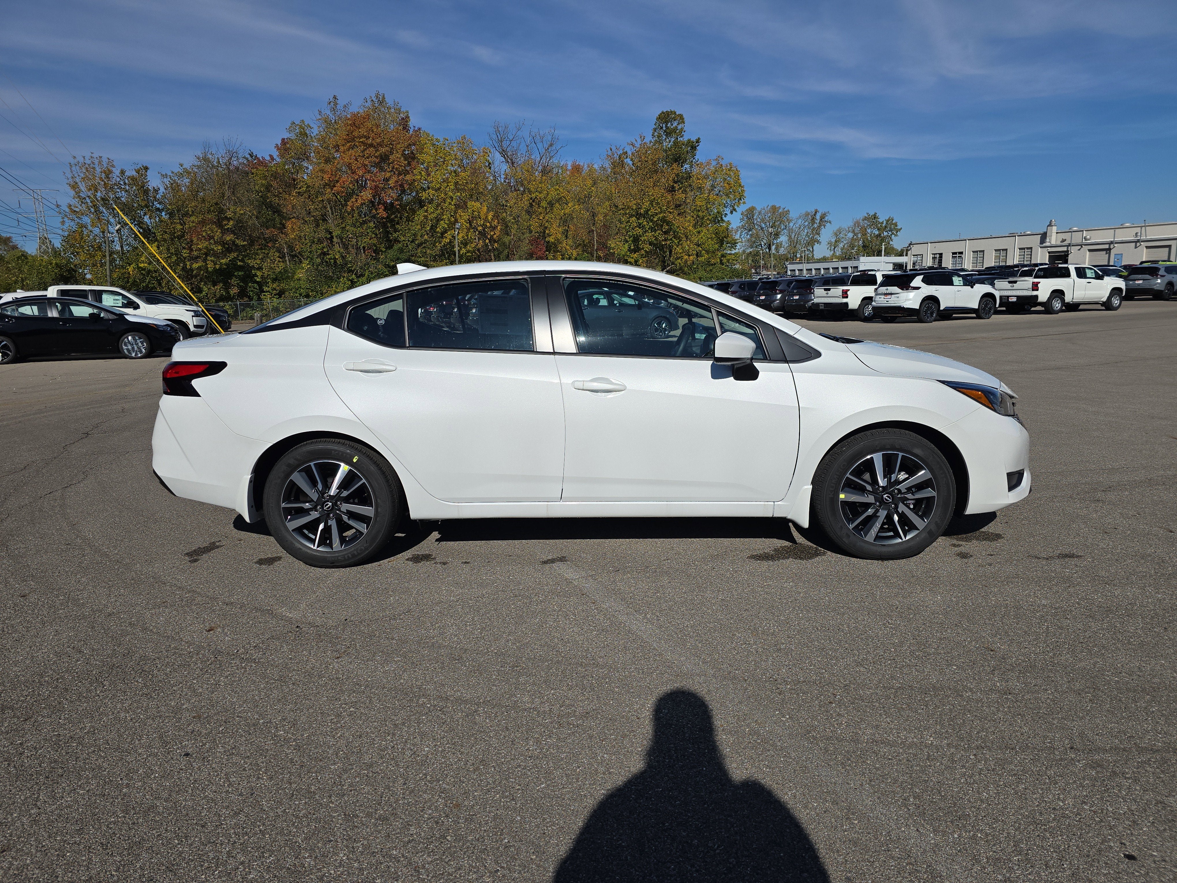 2025 Nissan Versa SV