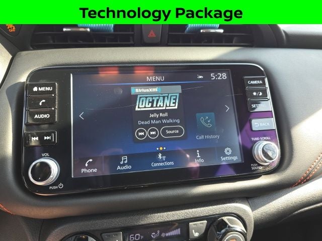 2023 Nissan Kicks SR