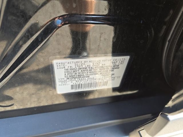 2023 Nissan Kicks SR