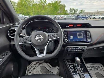 2024 Nissan Kicks SR