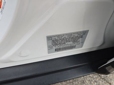 2022 Nissan Kicks SR