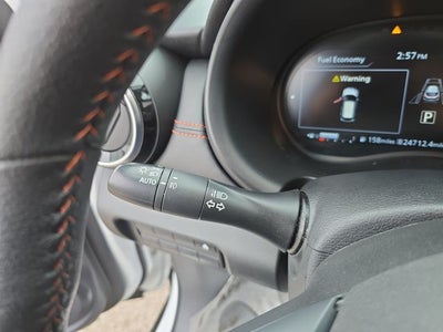 2022 Nissan Kicks SR