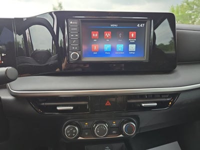 2025 Nissan Kicks S