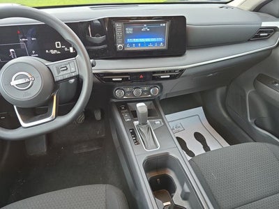 2025 Nissan Kicks S