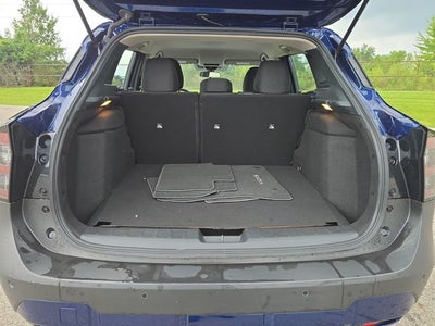 2025 Nissan Kicks S