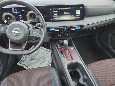 2025 Nissan Kicks SR