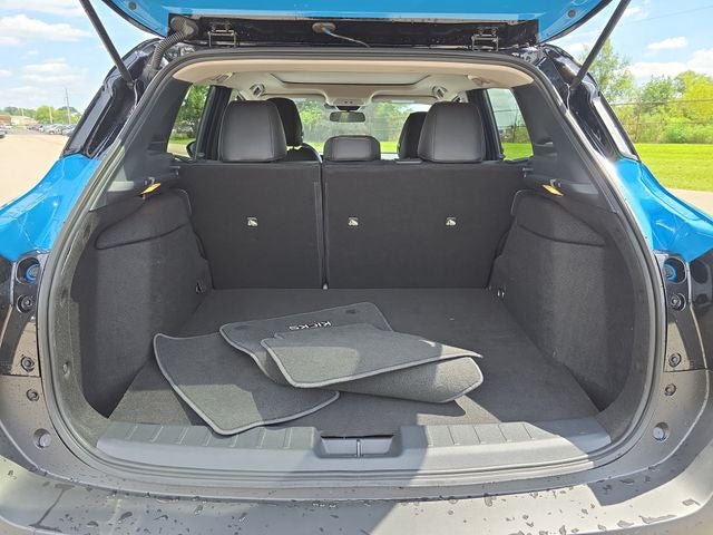 2025 Nissan Kicks SR PREMIUM