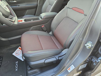 2026 Nissan Kicks SR