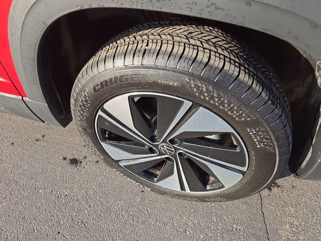 2024 Volkswagen Taos SE