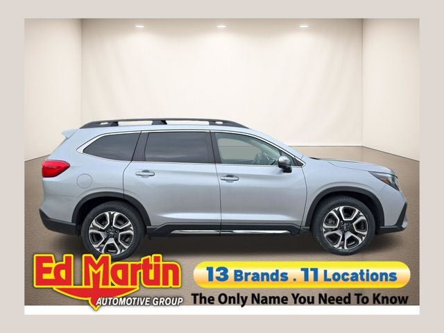 2023 Subaru Ascent Limited 7 Passenger's photo