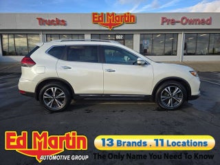 2017 Nissan Rogue SL