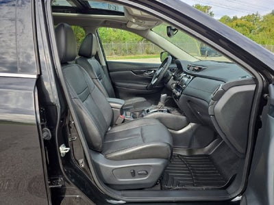 2020 Nissan Rogue SL