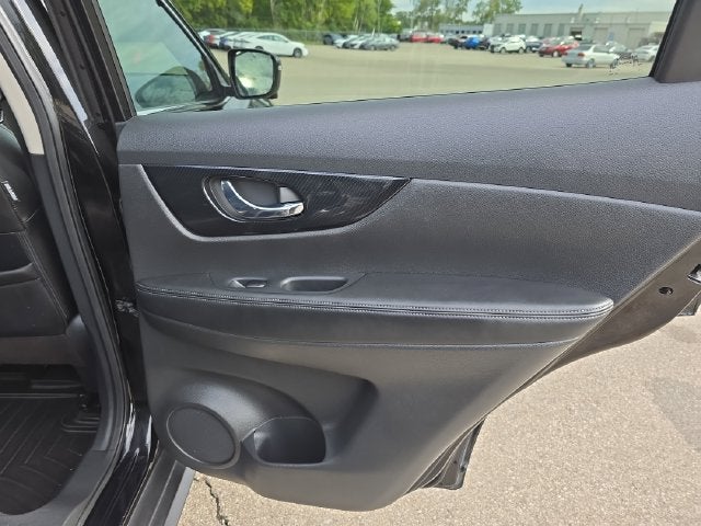 2020 Nissan Rogue SL