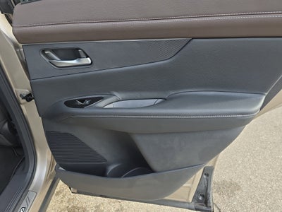 2025 Nissan Murano Platinum