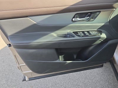 2025 Nissan Murano Platinum