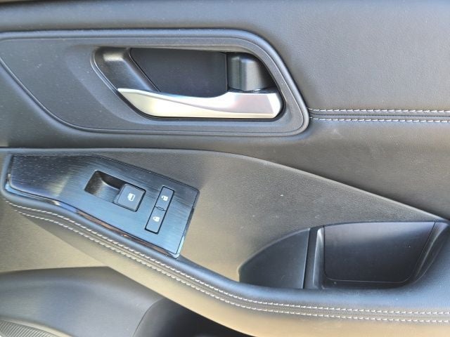 2023 Nissan Rogue SV PREMIUM