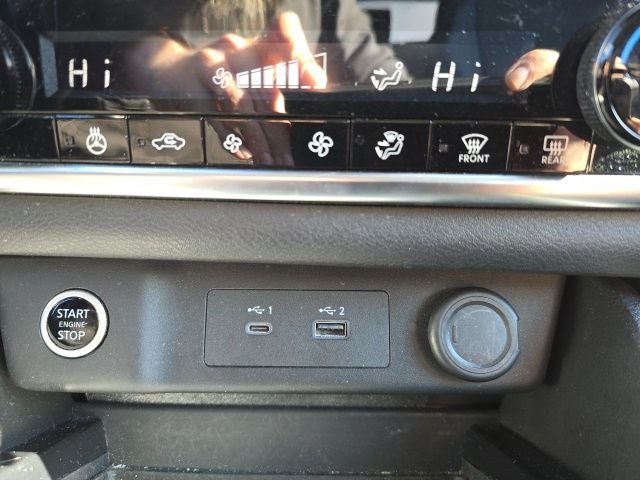 2023 Nissan Rogue SV PREMIUM