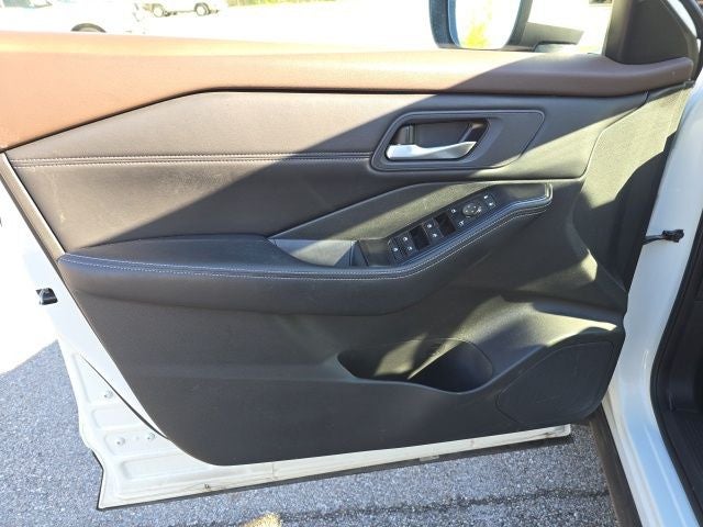 2023 Nissan Rogue SV PREMIUM