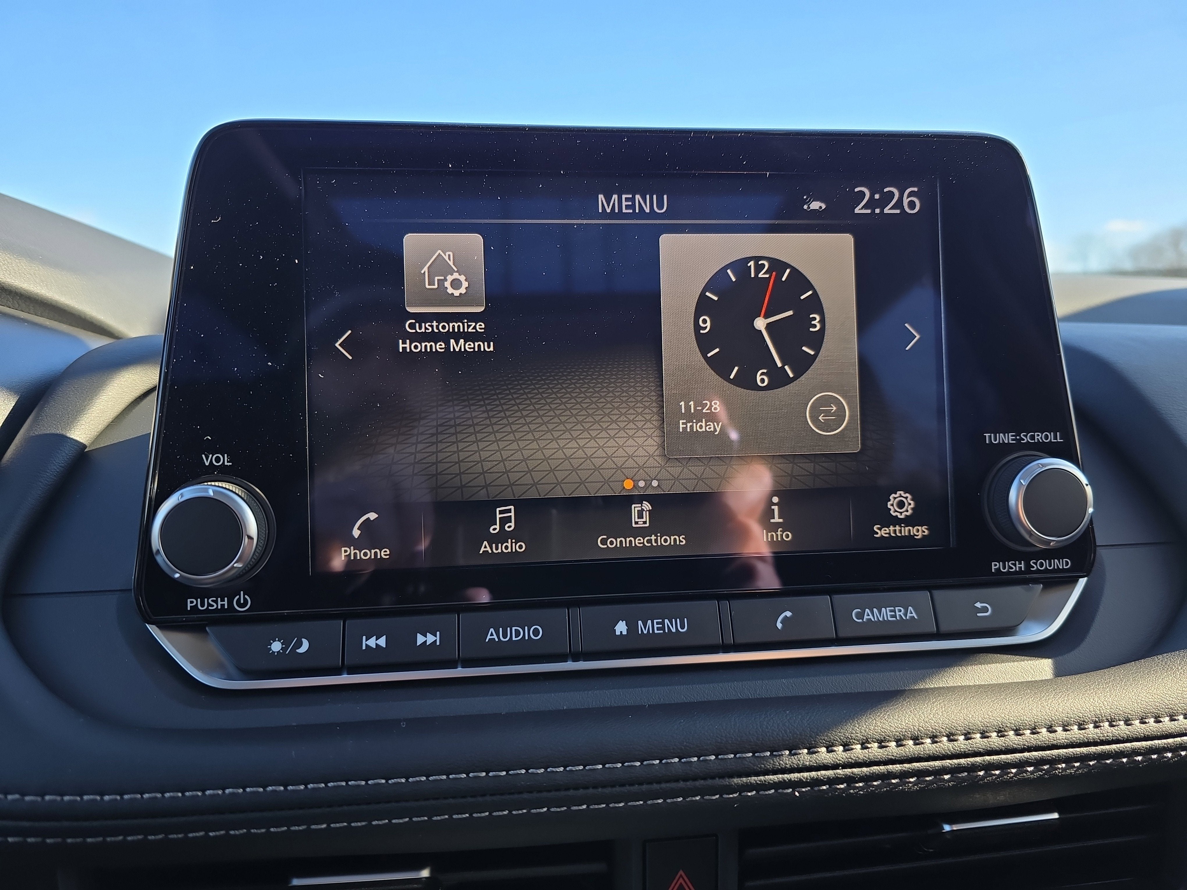 2026 Nissan Rogue SV