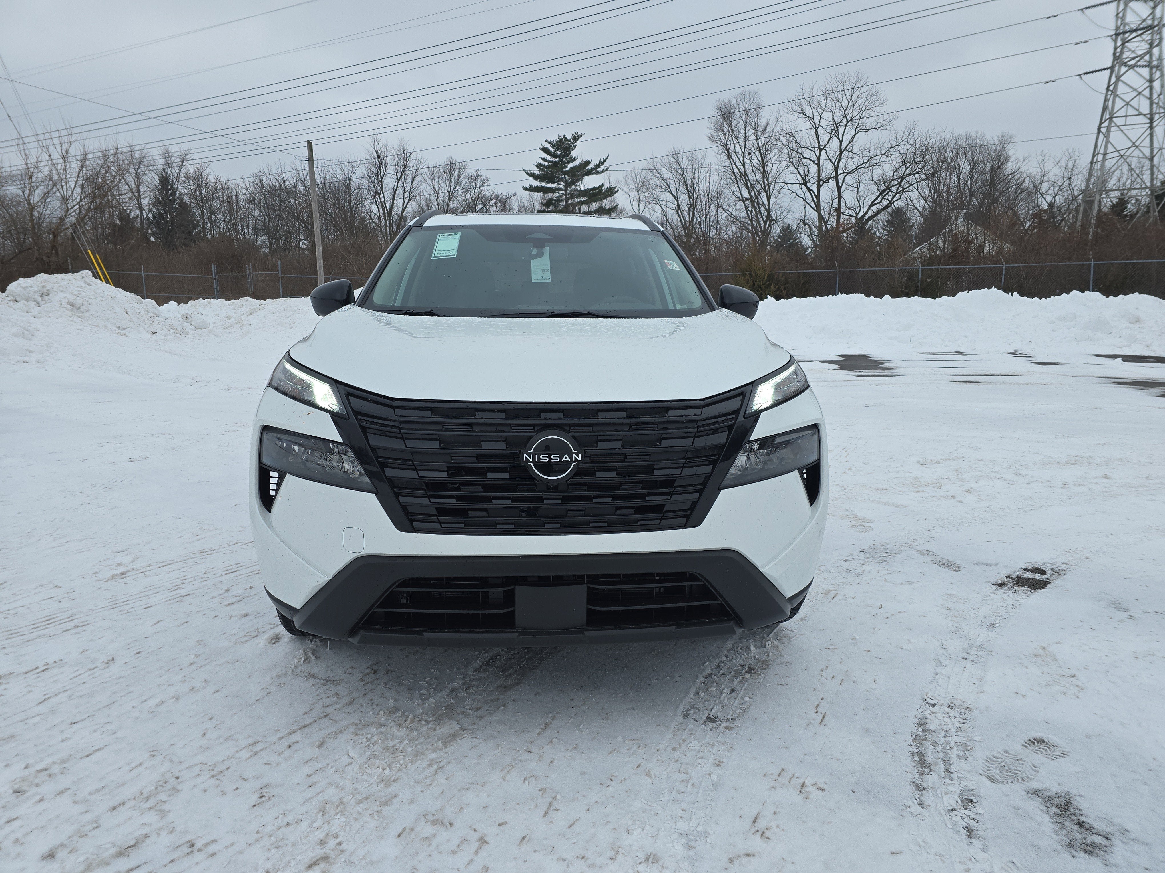 2026 Nissan Rogue Dark Armor