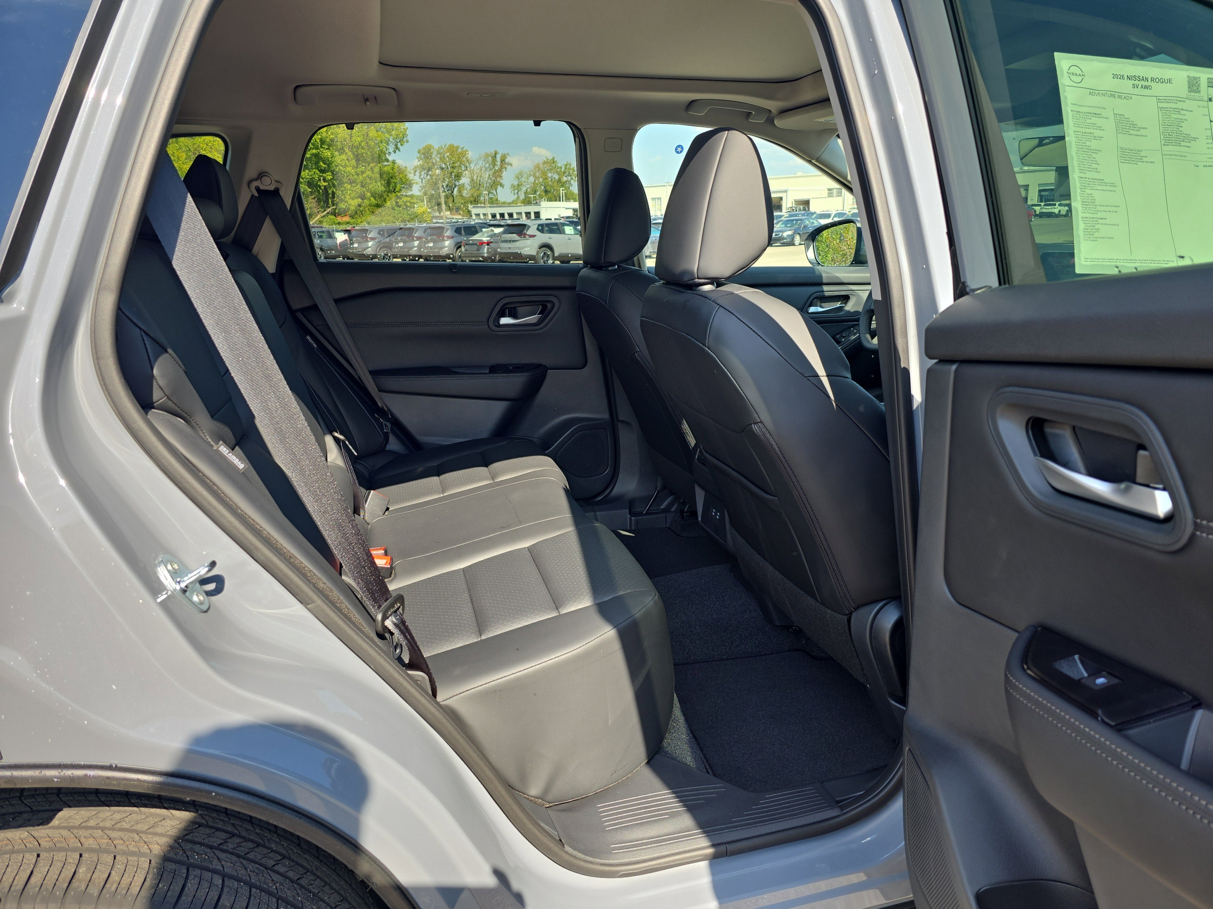 2026 Nissan Rogue SV