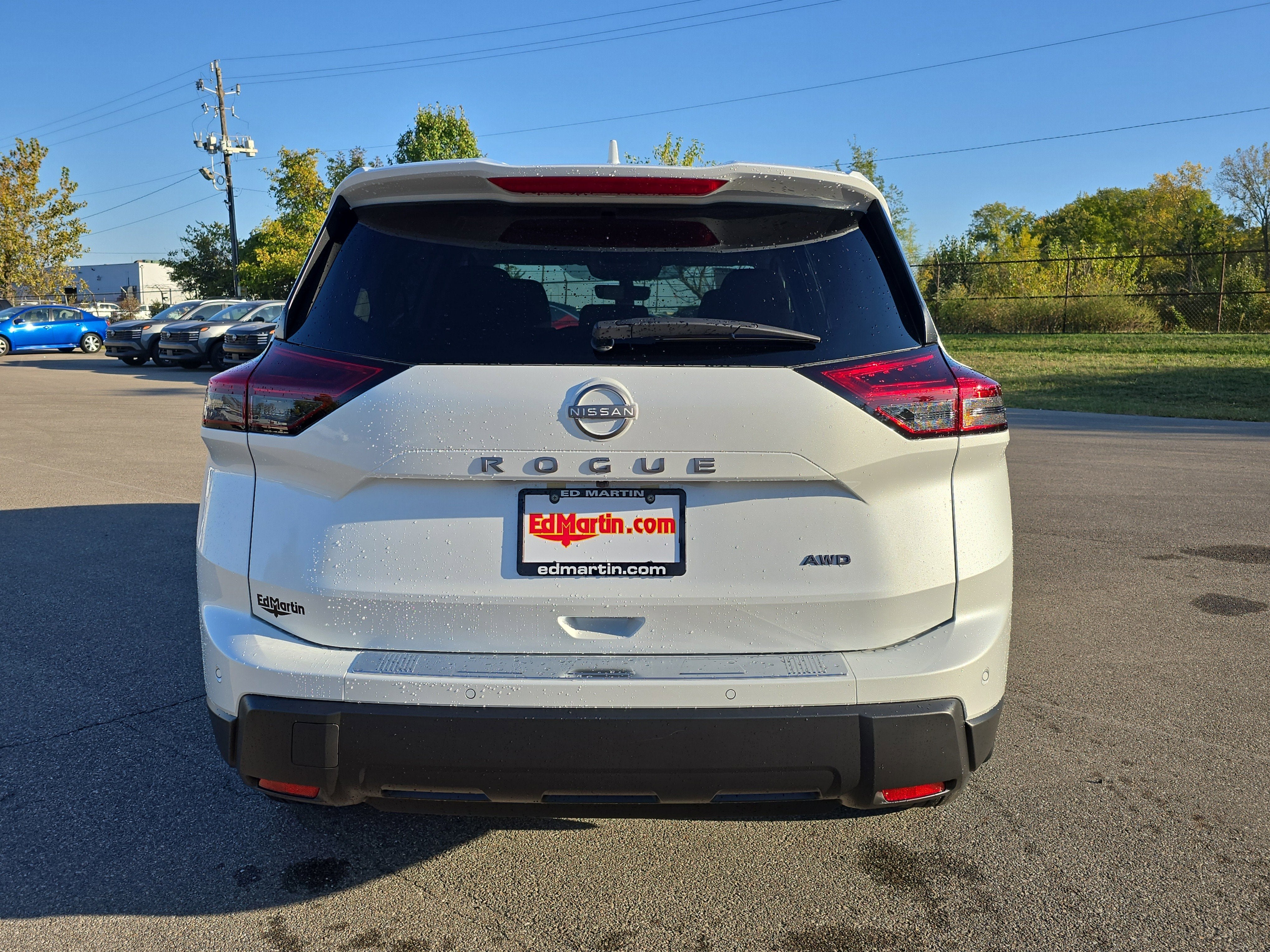 2026 Nissan Rogue SV