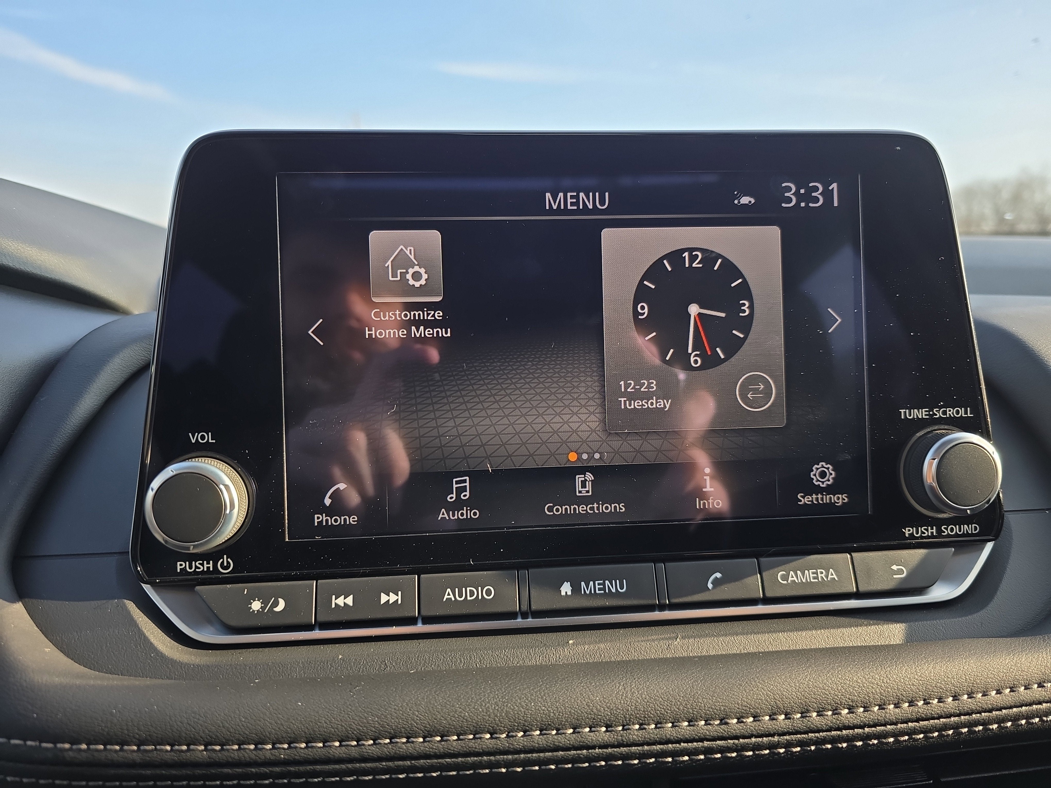 2026 Nissan Rogue Dark Armor