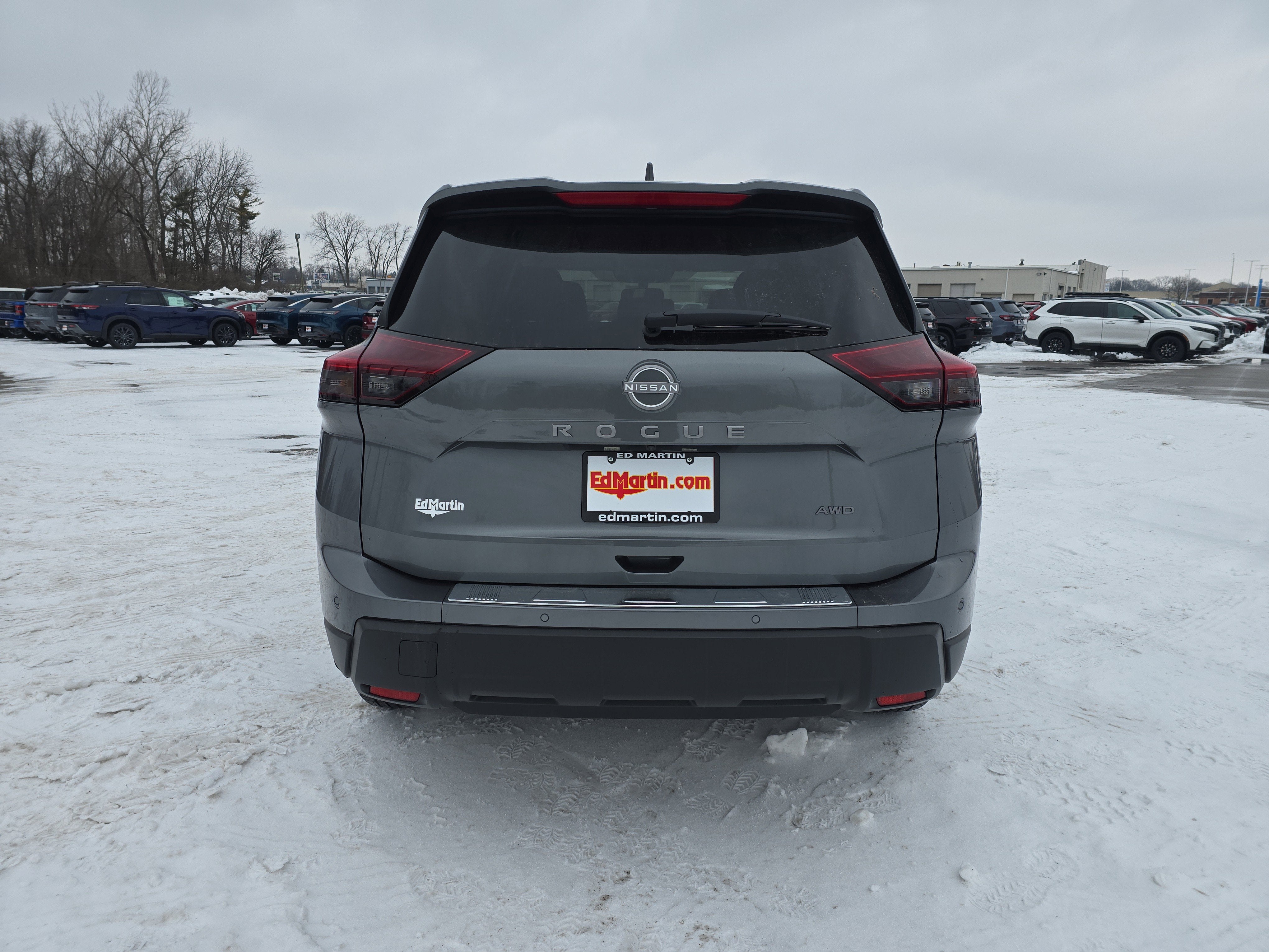 2026 Nissan Rogue SV