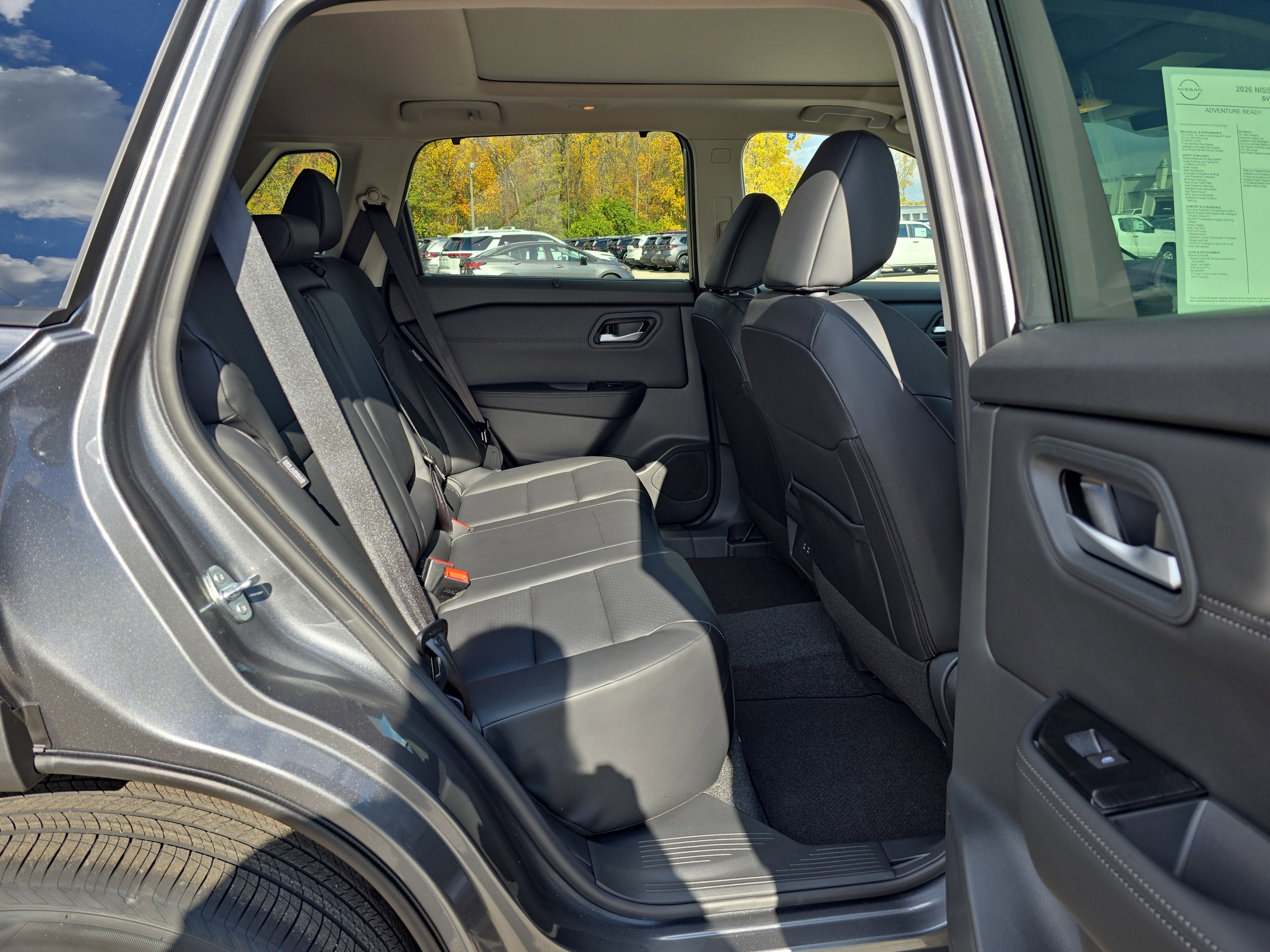 2026 Nissan Rogue SV